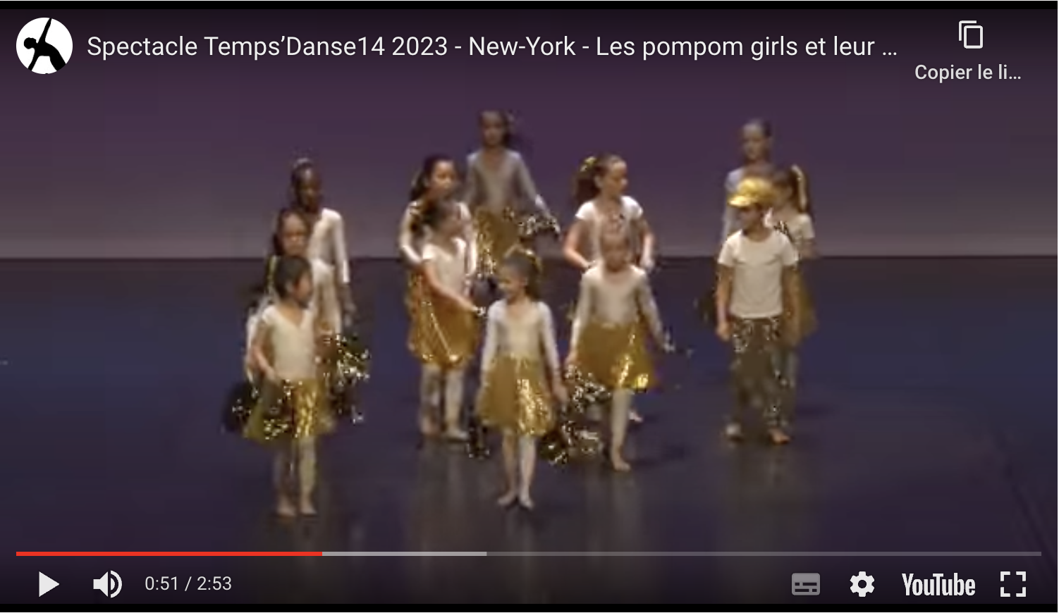New-York - Les pompom girls et leur mascotte